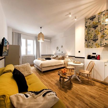 Pangsapuri studio 36 m² dengan 1 bilik mandi peribadi di Omonia Athens Luaran gambar